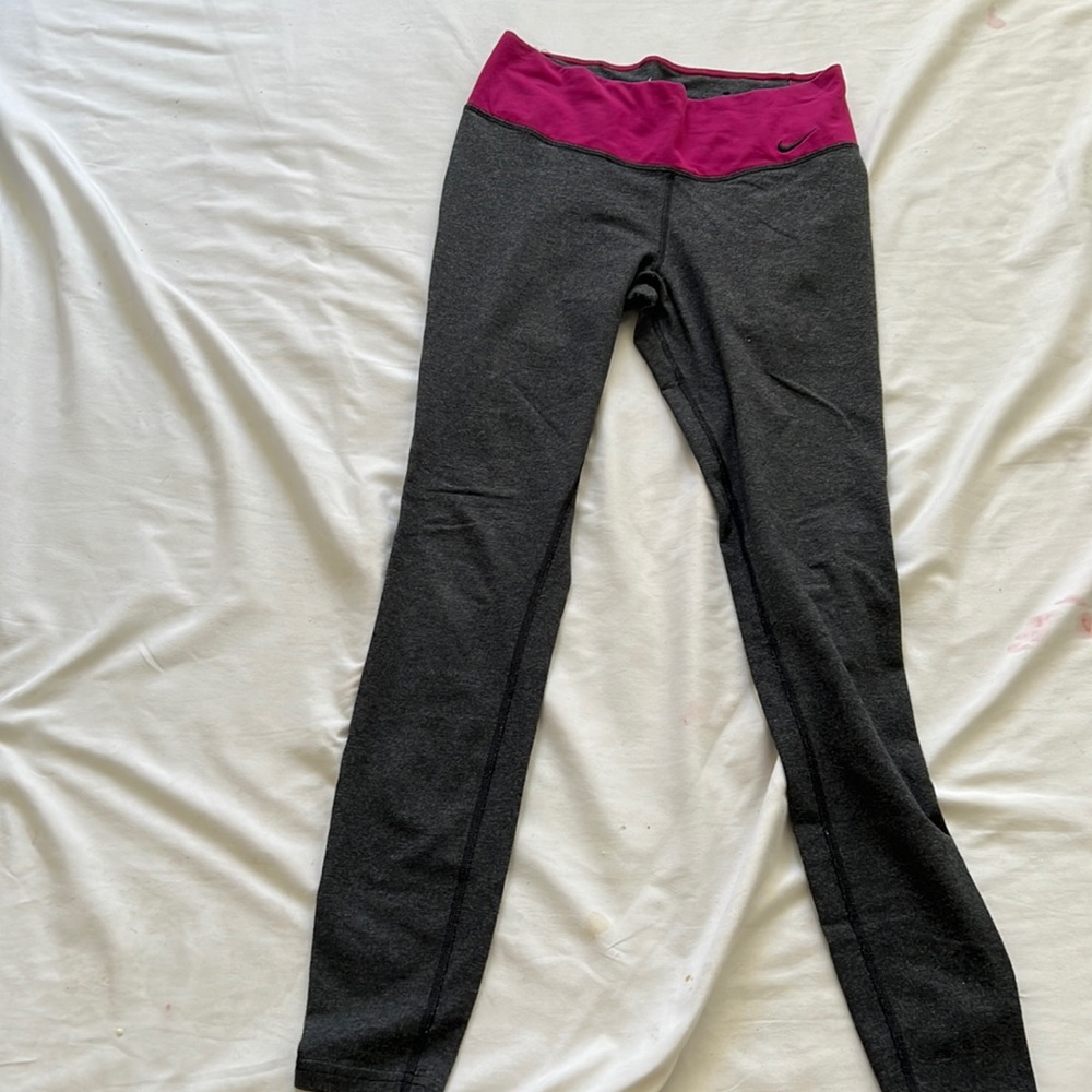 Nike leggings